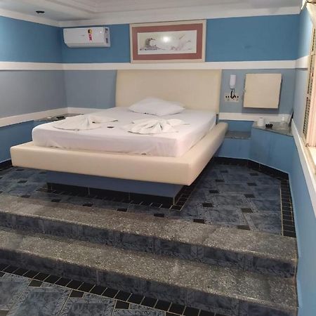 Bhaus Motel Marilia Luaran gambar